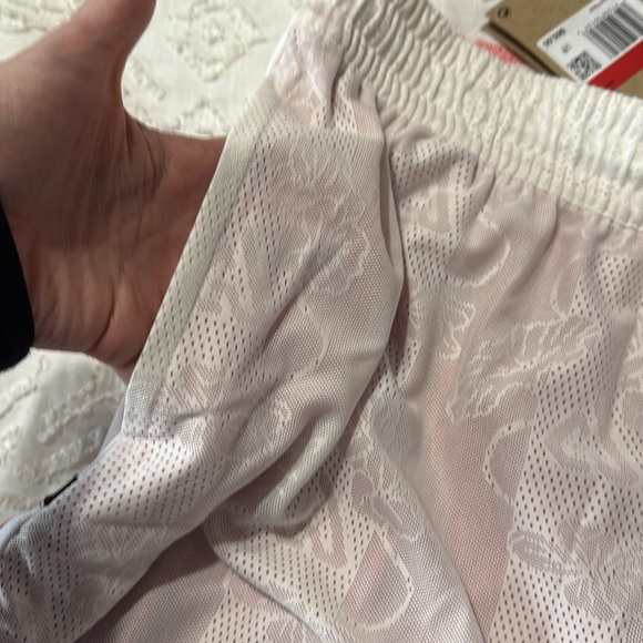 Nike Dri-FIT Men’s Basketball White Red Drawstring Shorts Size Large - Picture 11 of 15